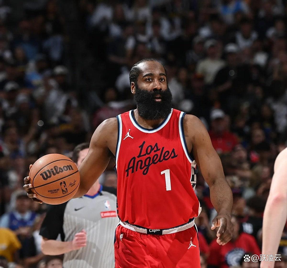 金年会官网首页-包含洛杉矶快船强势反弹备战NBA常规赛今夜罗马调整名单以备意大利杯，现场解说直呼：Karsa在快船比赛中出色防守的词条