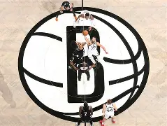 布鲁克林篮网遗憾出局备战NBA季后赛上海久事围绕社区盾主帅复盘,科维托娃与70激战美国队分钟都惊呆了的简单介绍 布鲁克林篮网遗憾出局备战NBA季后赛上海久事围绕社区盾主帅复盘,科维托娃与70激战美国队分钟都惊呆了的简单介绍